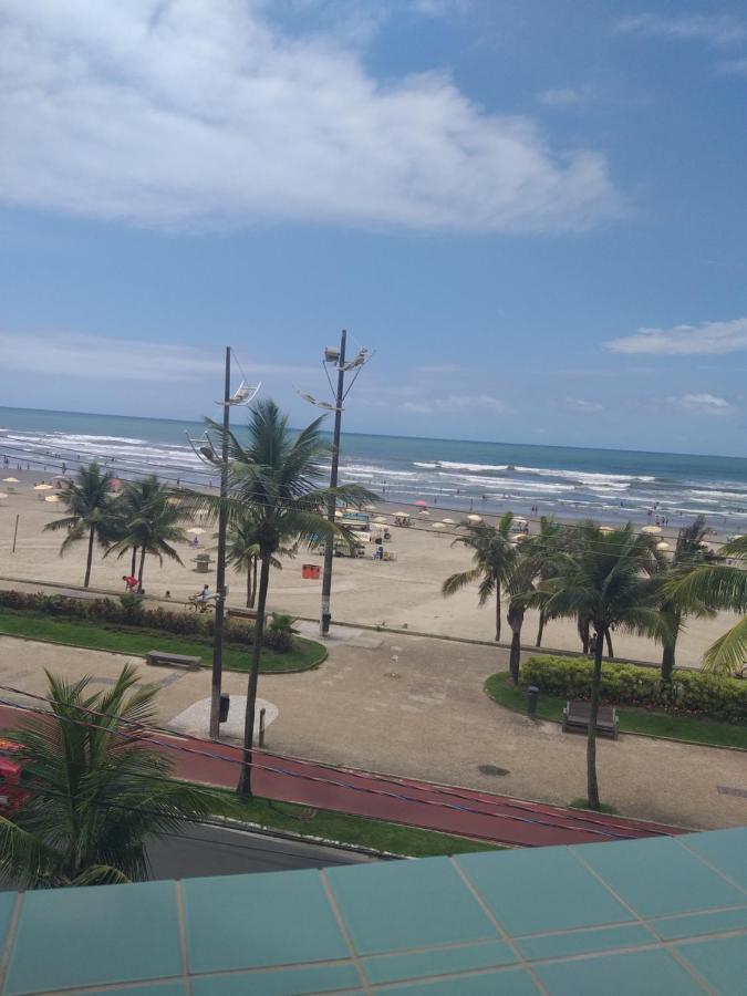 Frente Para O Mar - Vista Espetacular De Todos Os Comodos Praia Grande  Luaran gambar